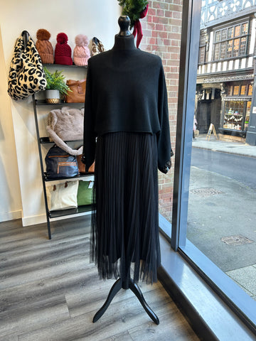 2in1 Pleated Dress - Black