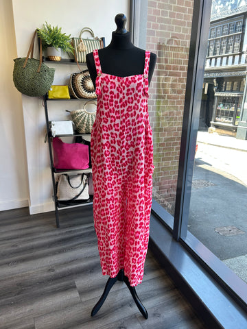 Textured Cheesecloth Dungarees - Red/Pink