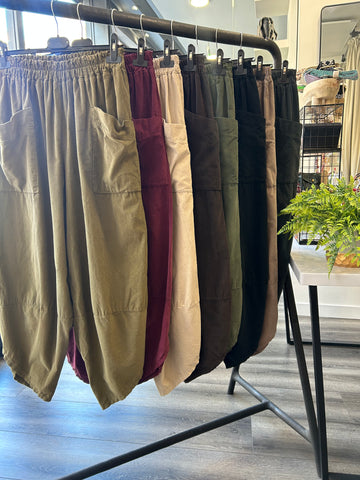Needlecord Balloon Leg Trousers