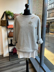 Sweatshirt Brooch Shirt Top - Grey