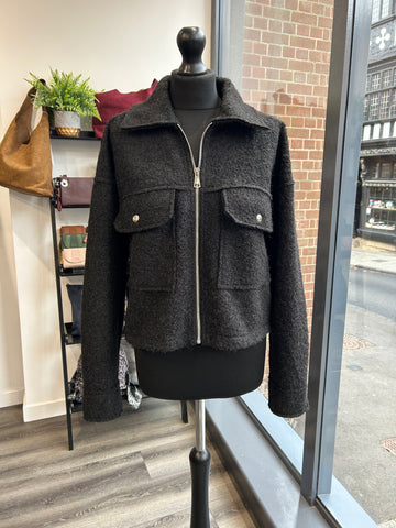 Short Jacket - Black