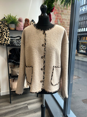 Animal Print 2 Pocket Jacket - Oatmeal