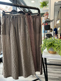 Lightweight Gingham Trousers